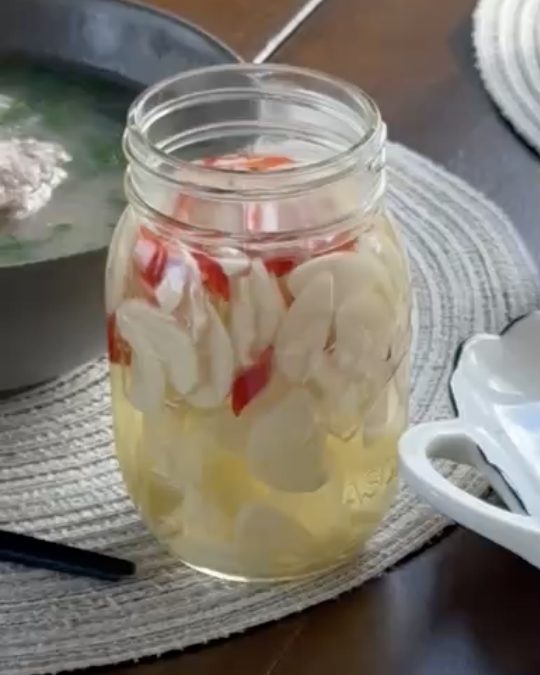 Garlic Vinegar · Giấm&nbsp;Tỏi